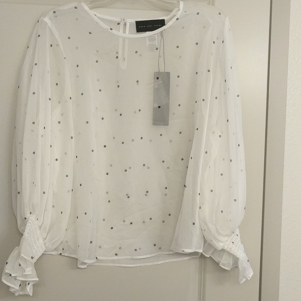 Blouse.